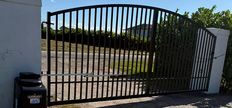 Driveway Fence Repair Lakeville